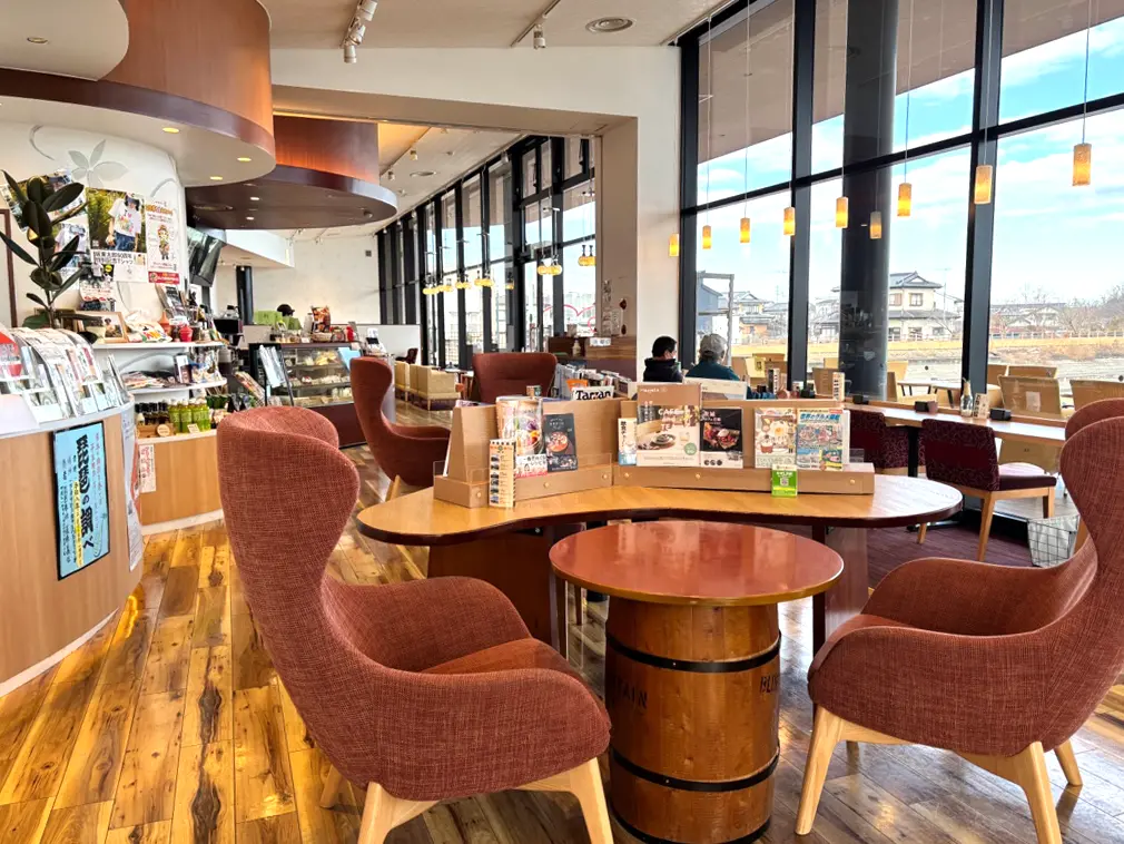 8代葵カフェの季節のフルーツを使ったスイーツメニュー