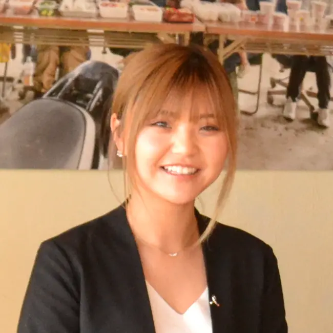 キッチンカーSmileyの福田遥菜さん